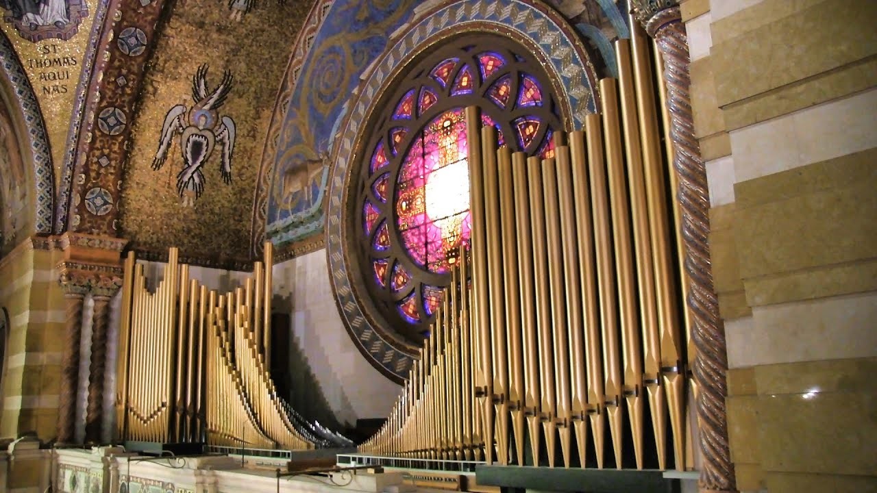 Cathedral Pipe Organ