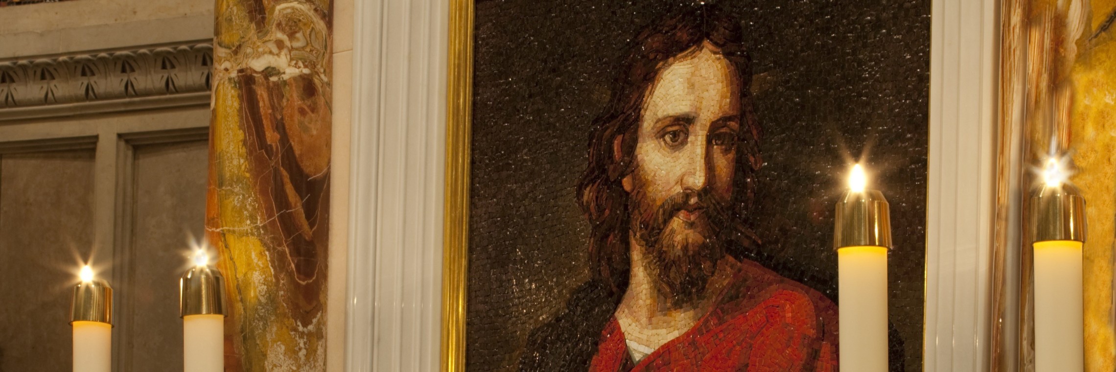 Sacred Heart Shrine 011