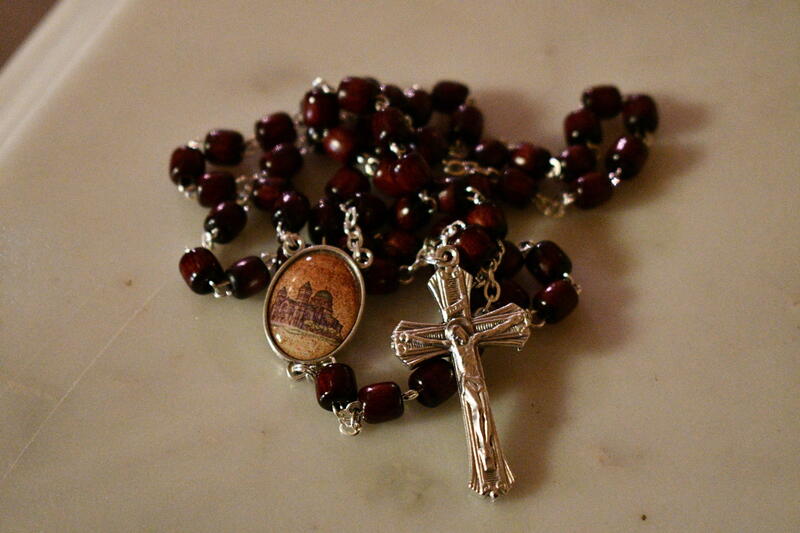 Cathedral Basilica Rosary (Brown Beads)